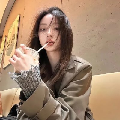 英谈女人